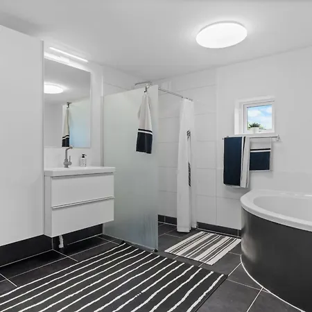 Aliana - 300m From The Sea By Interhome 度假居 *