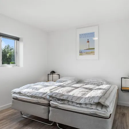 Aliana - 300m From The Sea By Interhome Semesterbostad