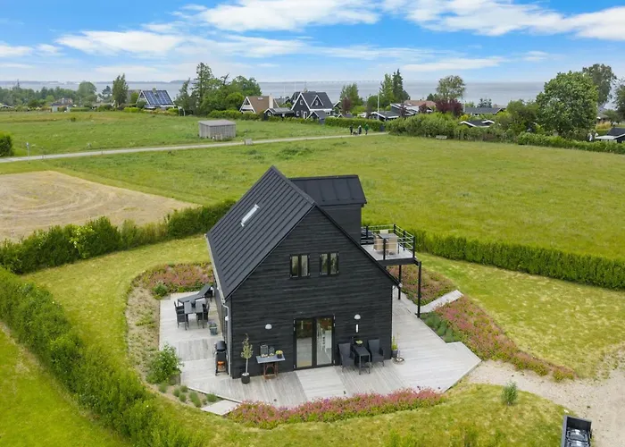 Aliana - 300m From The Sea By Interhome 別荘