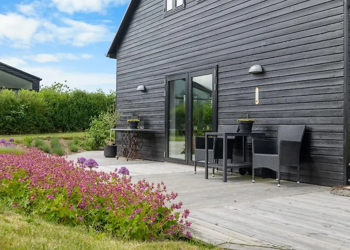 Aliana - 300m From The Sea By Interhome Frørup