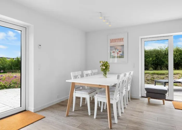 Aliana - 300m From The Sea By Interhome 別荘 *